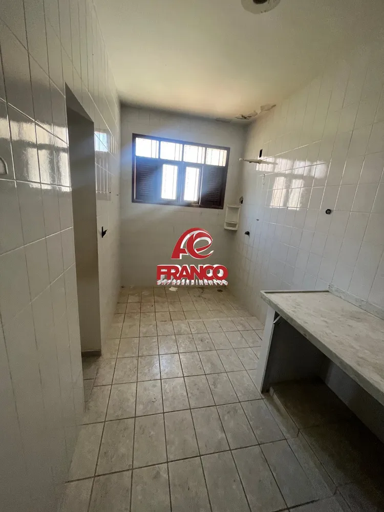 Casa, 8 quartos, 480 m² - Foto 7