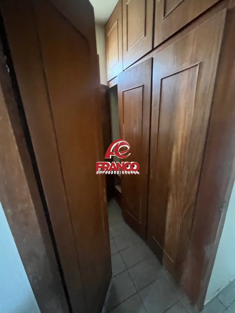 Casa, 8 quartos, 480 m² - Foto 6