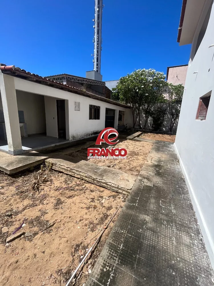 Casa, 8 quartos, 480 m² - Foto 1
