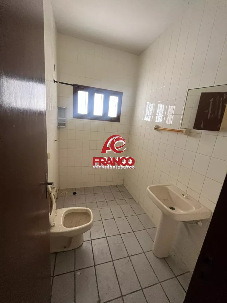 Casa, 8 quartos, 480 m² - Foto 2