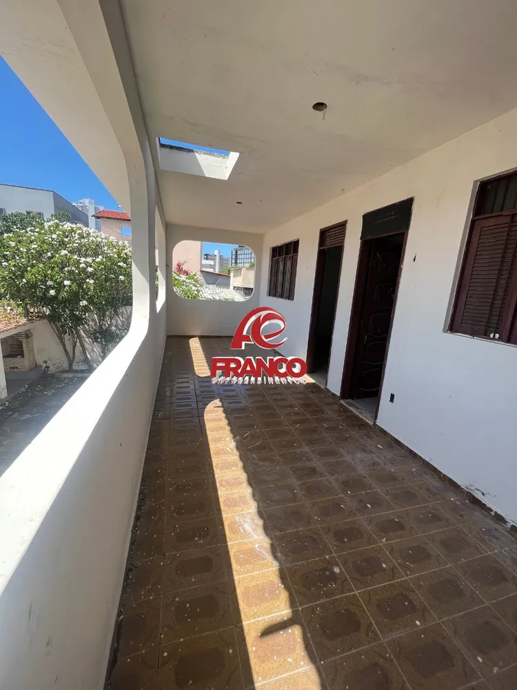 Casa, 8 quartos, 480 m² - Foto 2