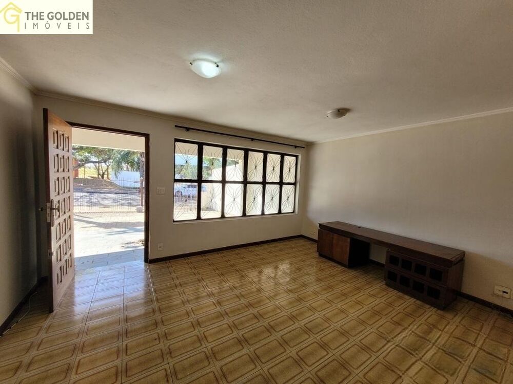 Casa, 3 quartos, 167 m² - Foto 2