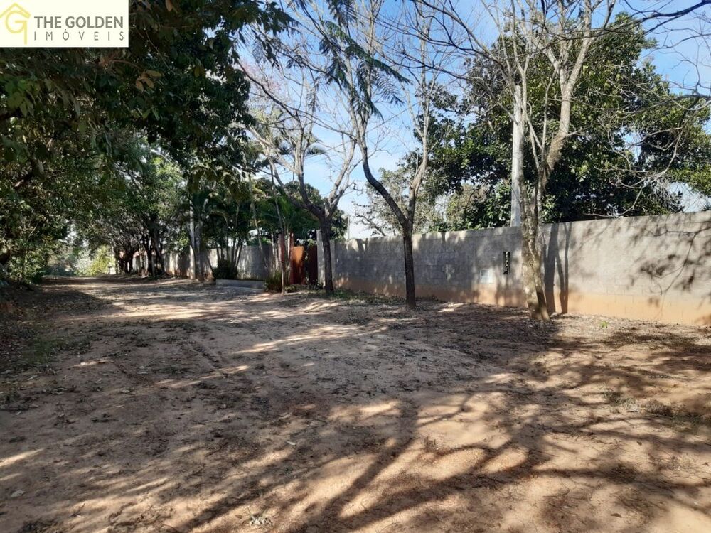 Chácara à venda com 3 quartos, 3264m² - Foto 1