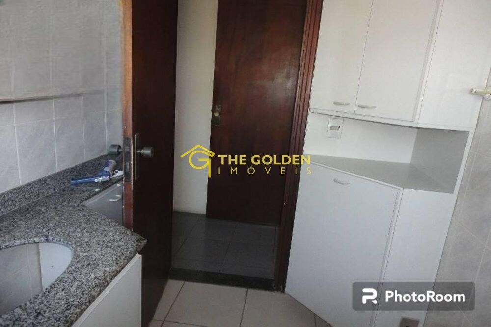Casa, 3 quartos, 312 m² - Foto 2