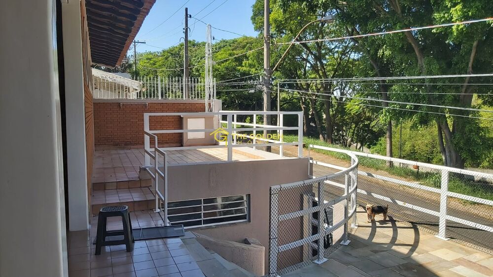 Casa, 3 quartos, 198 m² - Foto 1