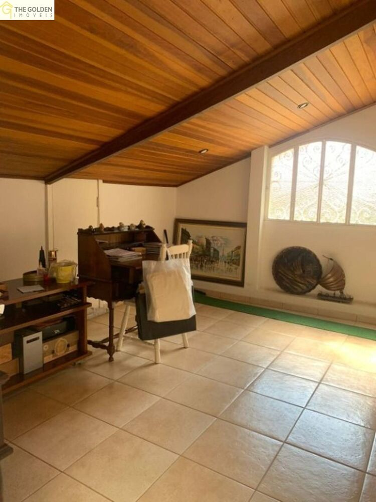 Sobrado, 3 quartos, 5000 m² - Foto 1