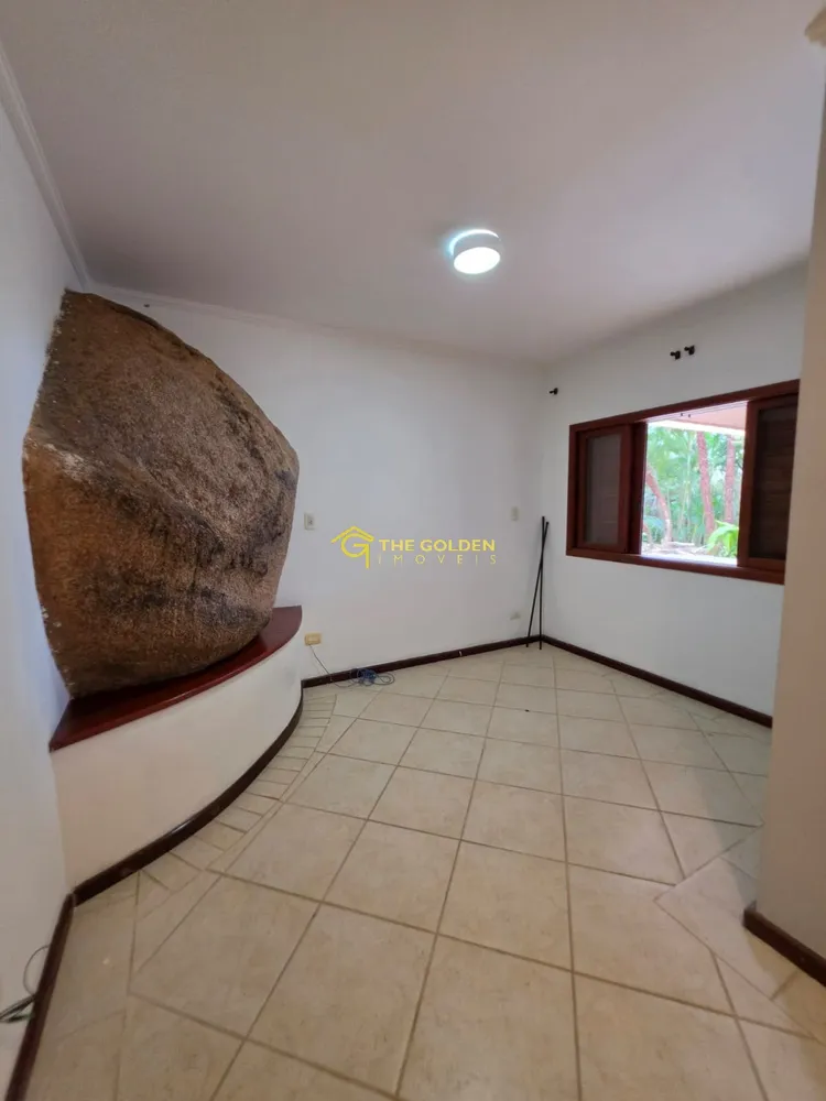 Chácara, 5 quartos, 3800 m² - Foto 2