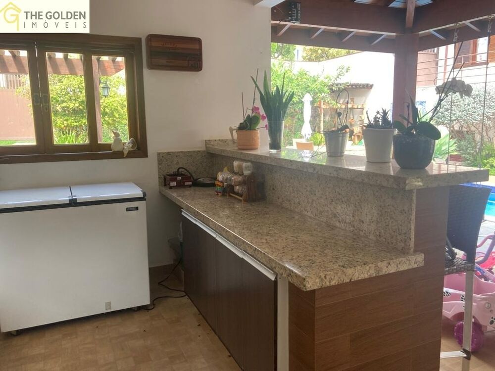 Sobrado, 1 quarto, 737 m² - Foto 3