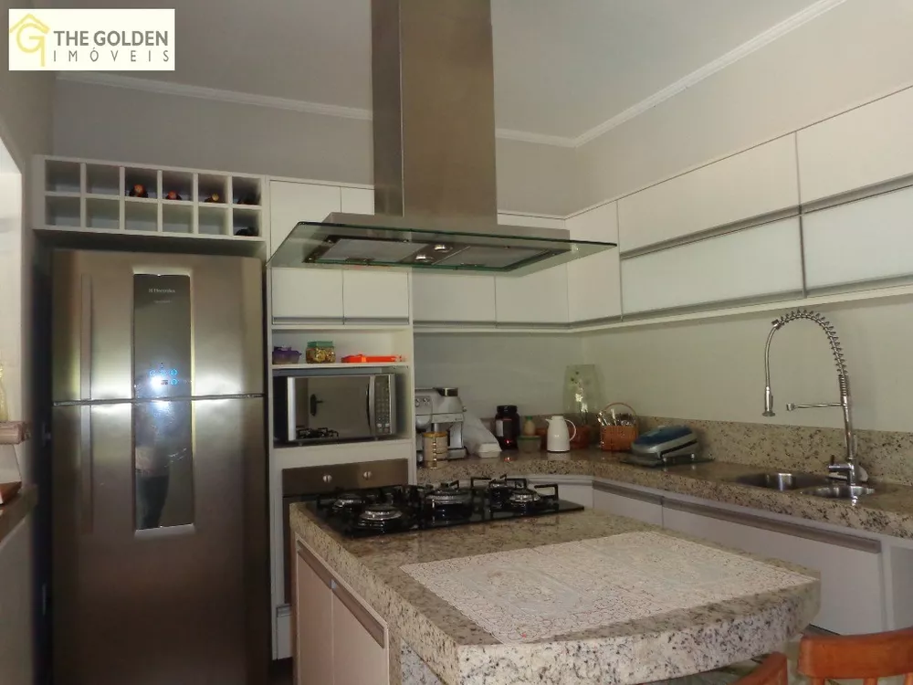 Chácara, 3 quartos, 2700 m² - Foto 11