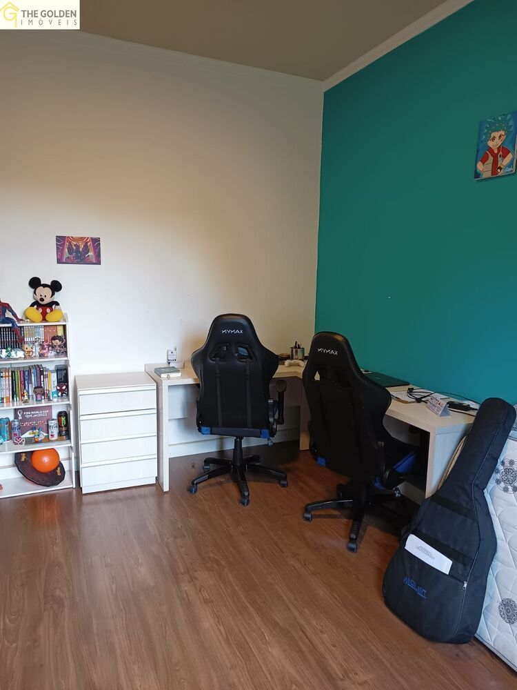 Fazenda à venda com 3 quartos, 1000m² - Foto 1
