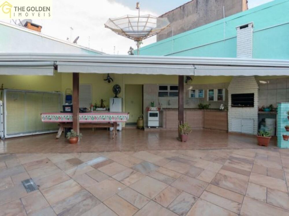 Sobrado à venda com 3 quartos, 500m² - Foto 3