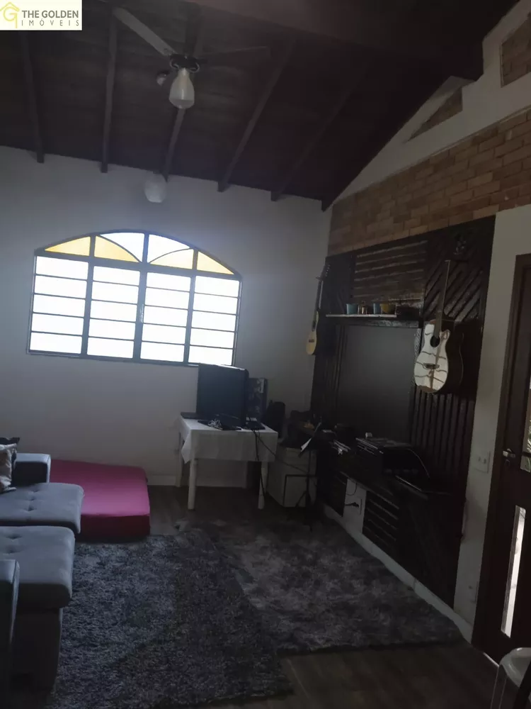 Chácara, 3 quartos, 2000 m² - Foto 2