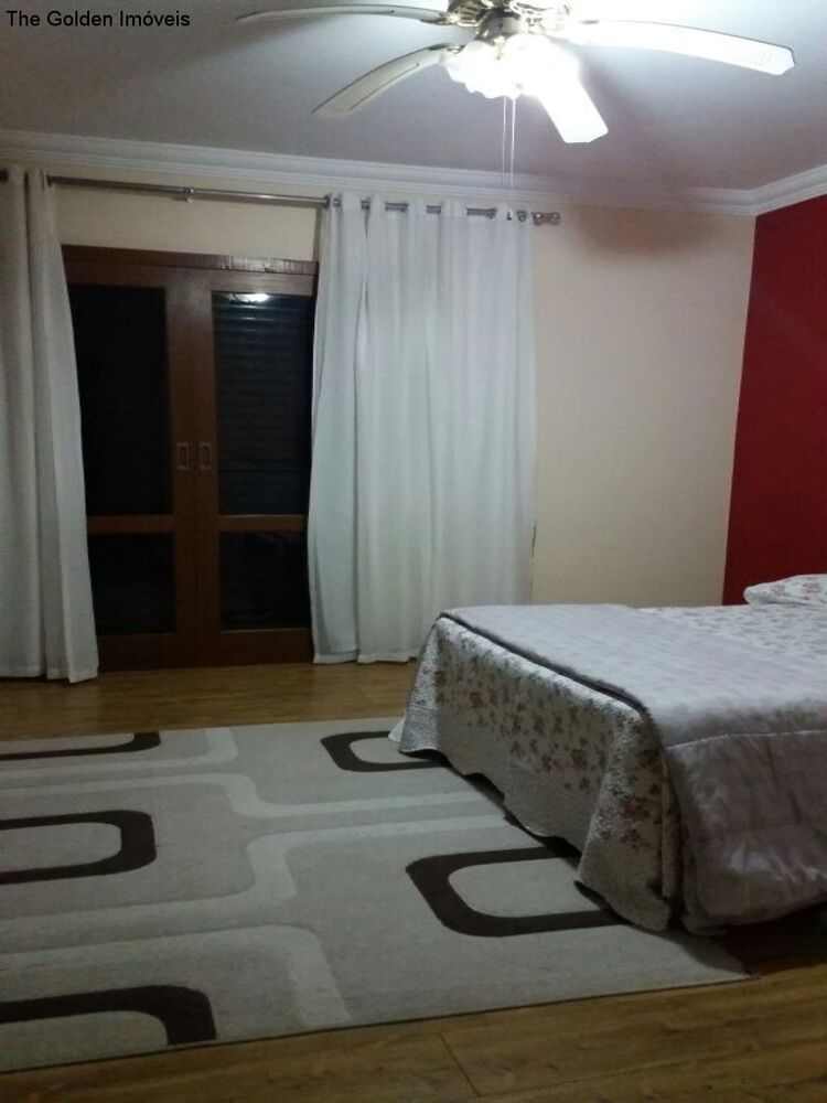 Chácara à venda com 3 quartos, 250m² - Foto 5