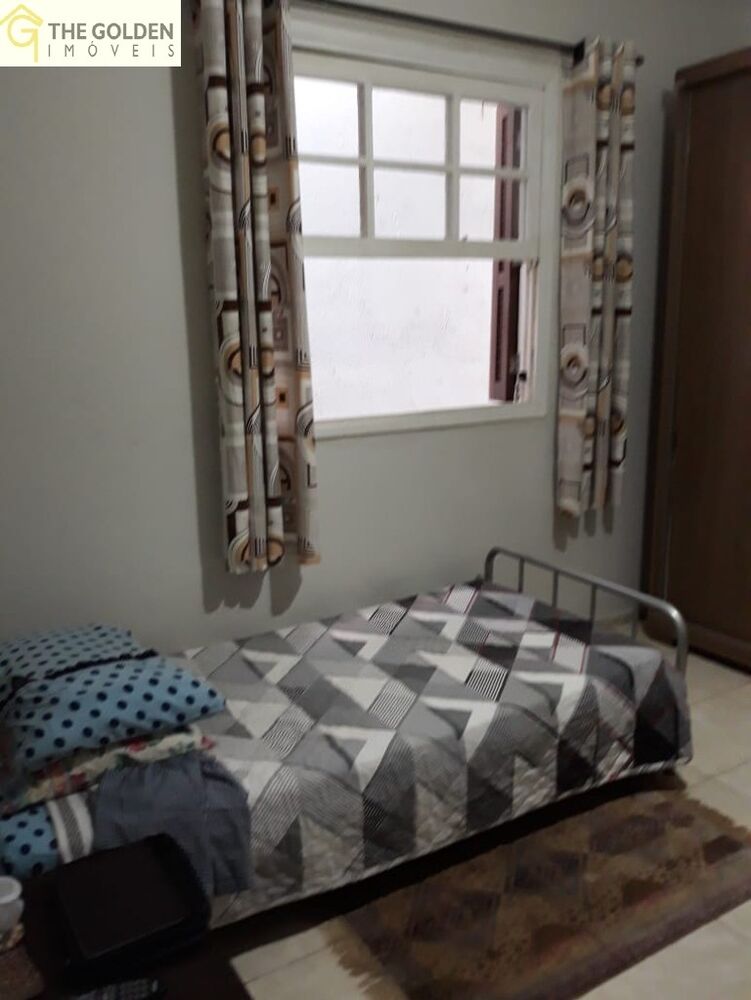 Casa, 4 quartos, 240 m² - Foto 18