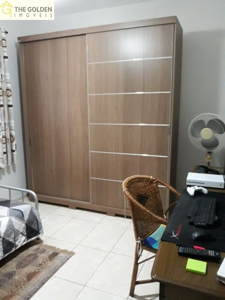 Casa, 4 quartos, 240 m² - Foto 6