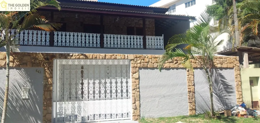 Sobrado, 3 quartos, 228 m² - Foto 1