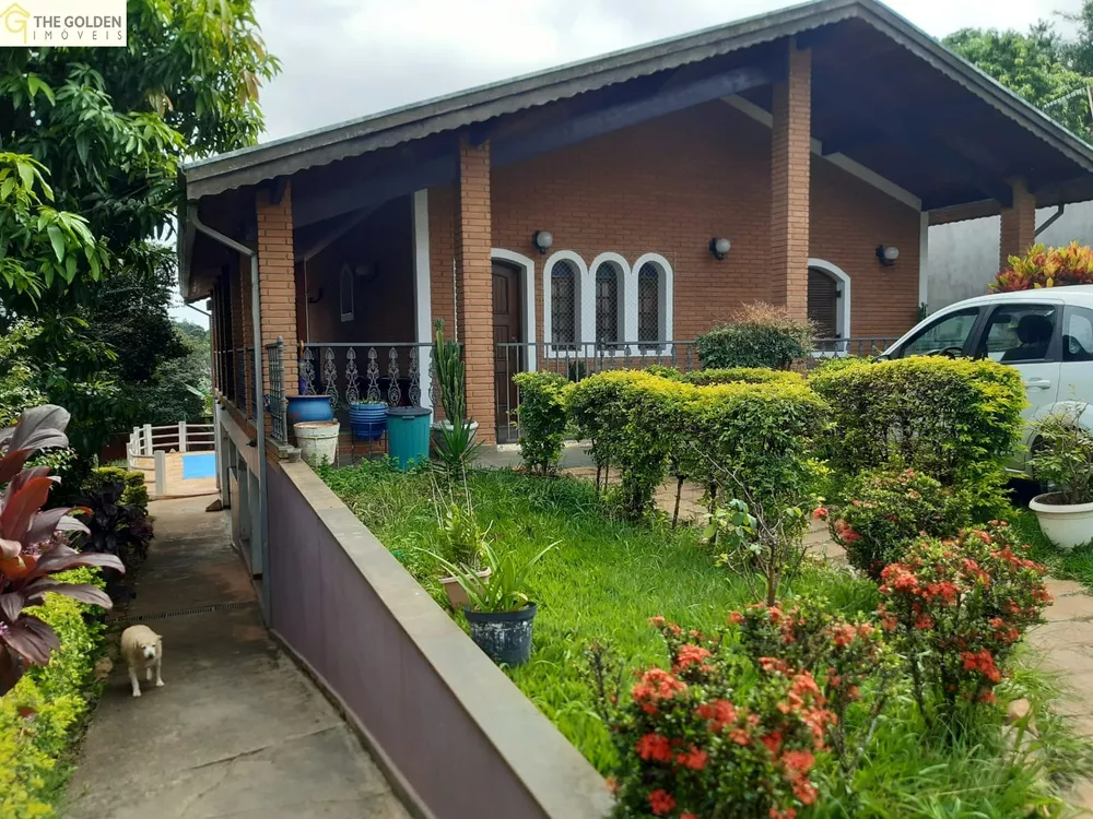 Fazenda à venda com 2 quartos, 1000m² - Foto 1