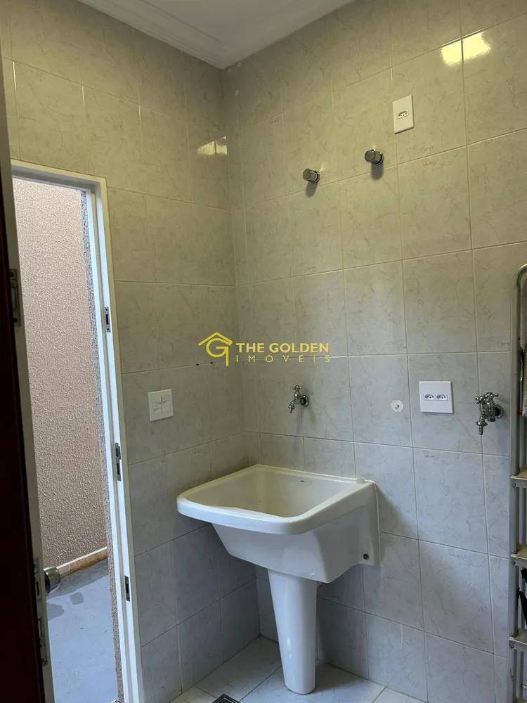 Casa, 3 quartos, 220 m² - Foto 13