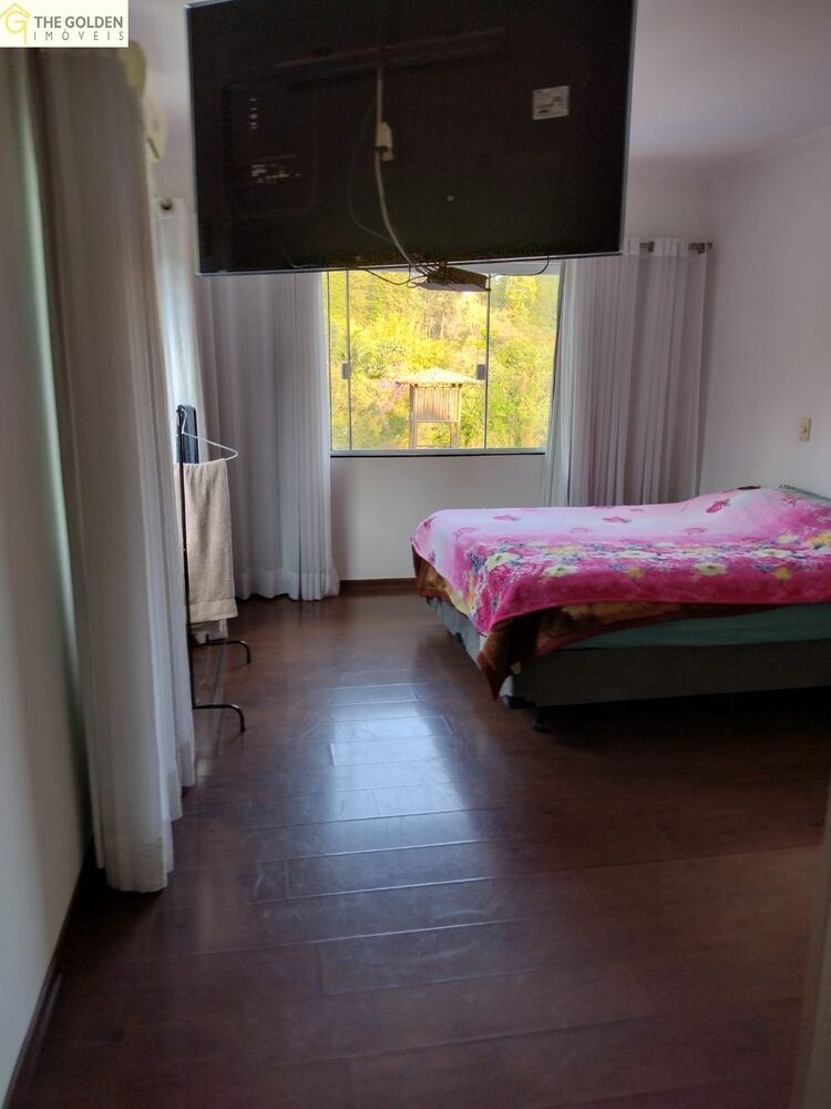 Chácara à venda com 4 quartos, 1700m² - Foto 15