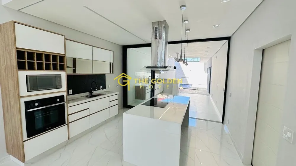 Casa, 3 quartos, 300 m² - Foto 22