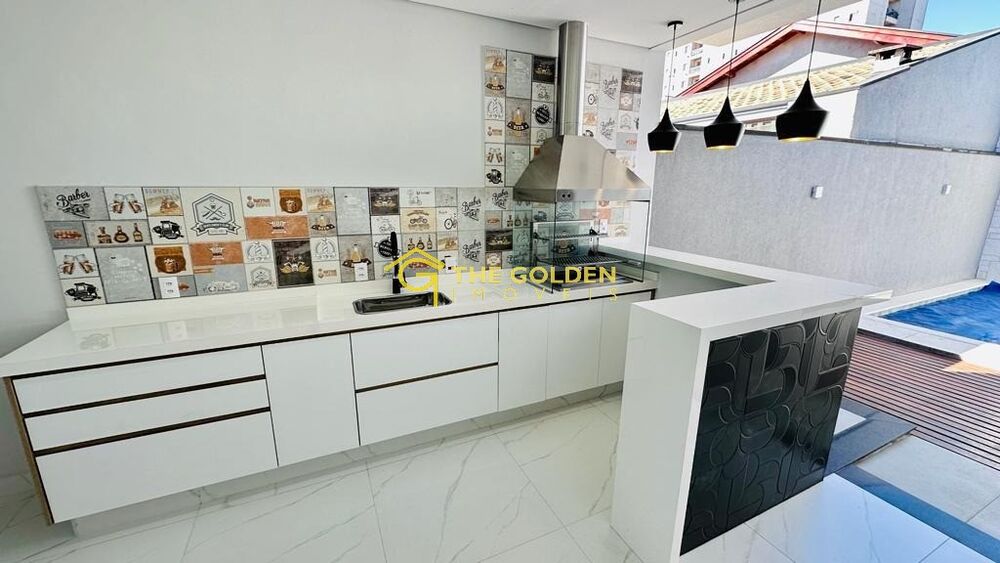Casa, 3 quartos, 300 m² - Foto 9