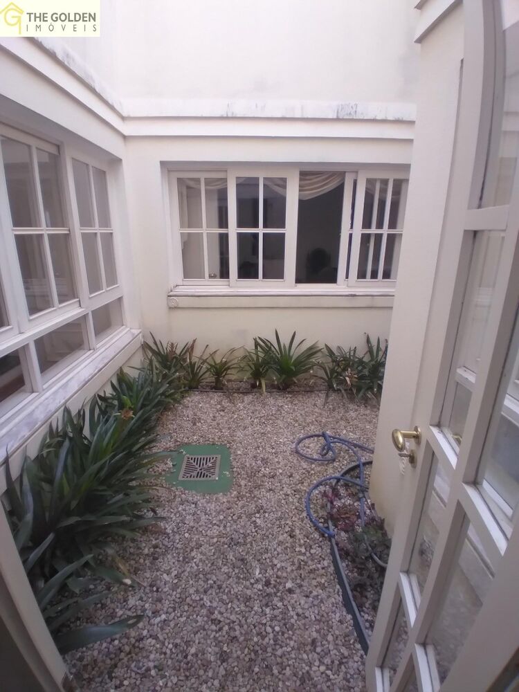 Casa de Condomínio à venda com 4 quartos, 1200m² - Foto 9