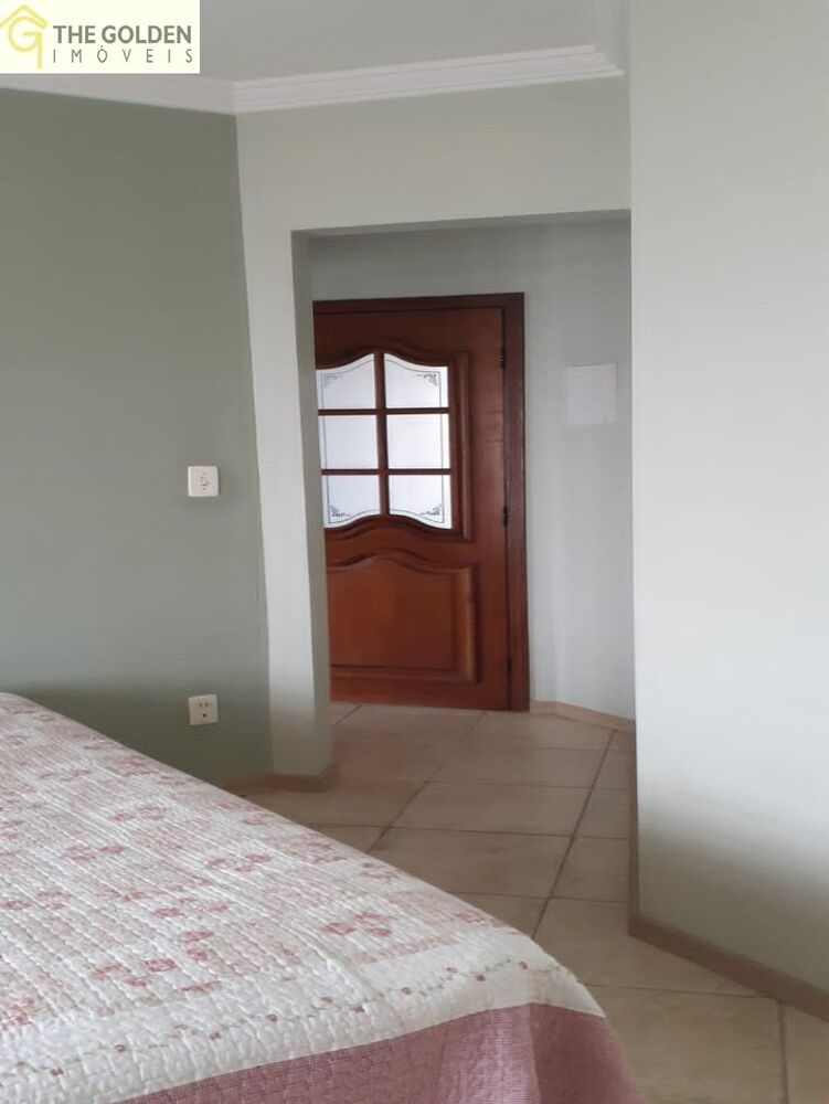 Sobrado, 3 quartos, 231 m² - Foto 1