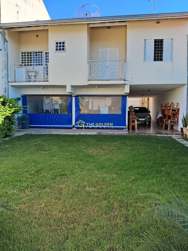 Sobrado, 3 quartos, 200 m² - Foto 1