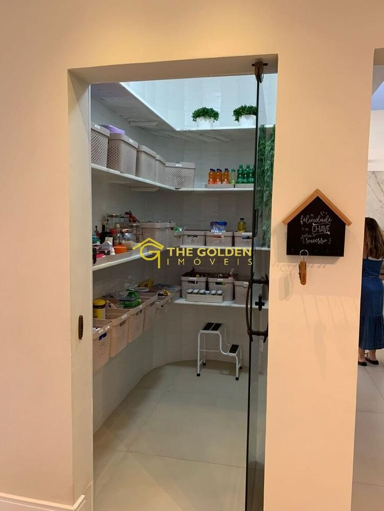 Sobrado, 3 quartos, 380 m² - Foto 8