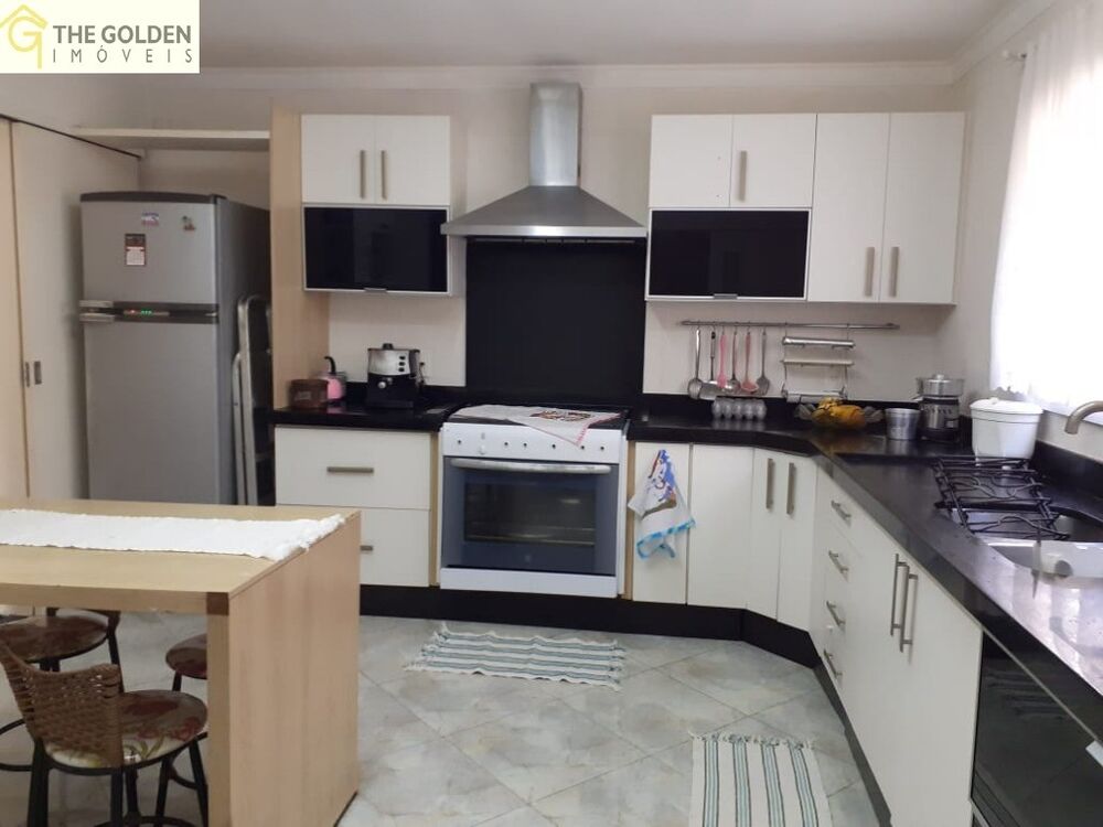 Casa de Condomínio à venda com 3 quartos, 330m² - Foto 9