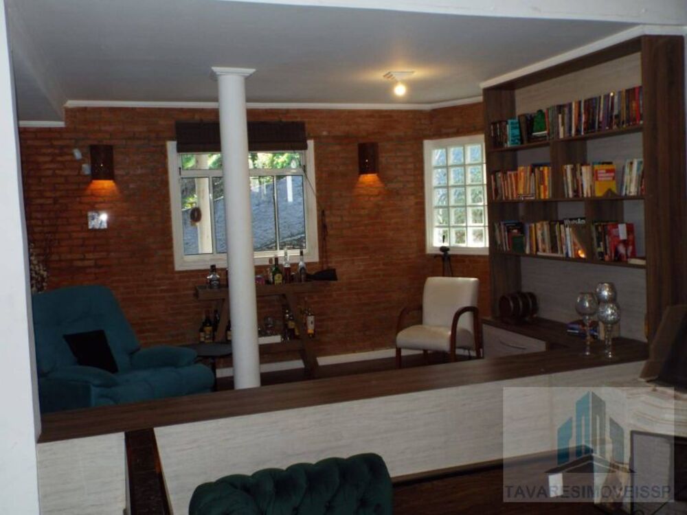Chácara à venda com 4 quartos, 2500m² - Foto 3