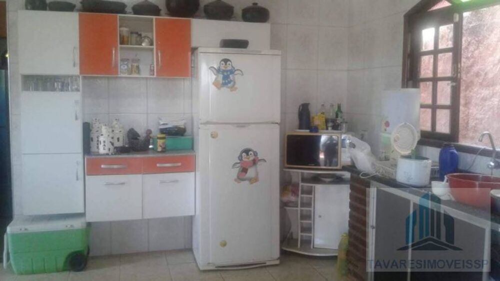 Chácara à venda com 2 quartos, 1700m² - Foto 11