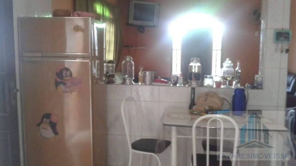 Chácara à venda com 2 quartos, 1700m² - Foto 10