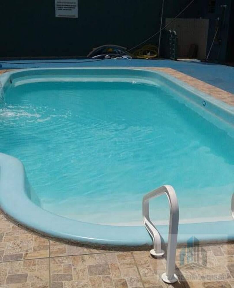 Chácara à venda com 2 quartos, 1700m² - Foto 1