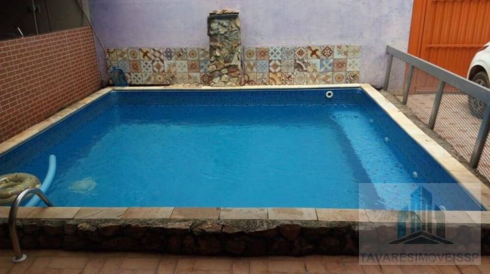 Casa à venda com 2 quartos, 260m² - Foto 4
