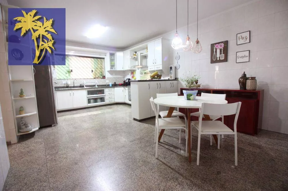 Casa, 3 quartos, 248 m² - Foto 9