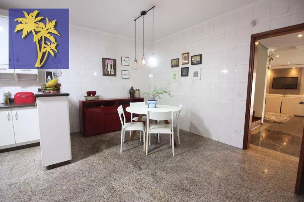 Casa, 3 quartos, 248 m² - Foto 10