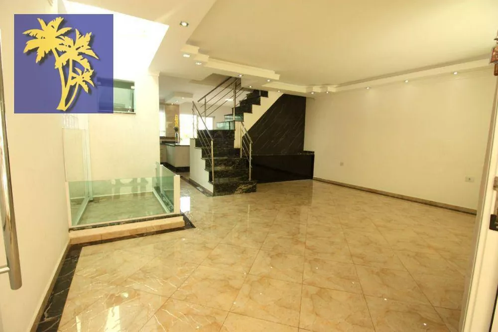 Sobrado, 3 quartos, 270 m² - Foto 1