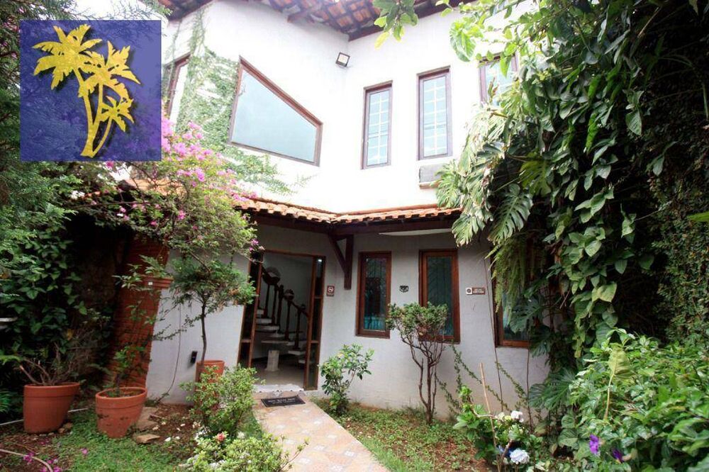 Sobrado, 6 quartos, 252 m² - Foto 1