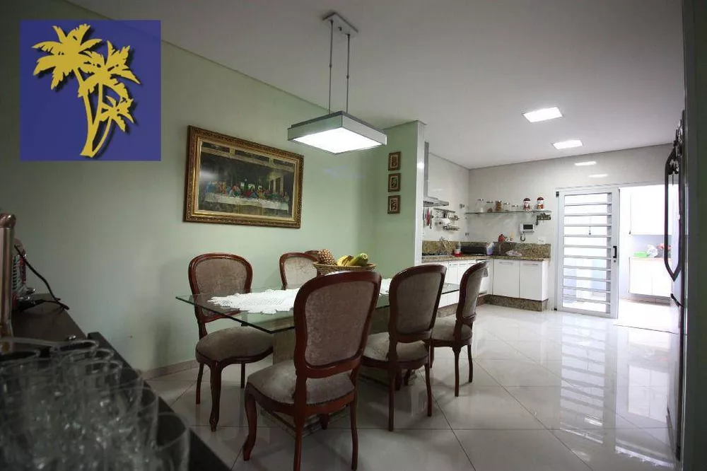 Casa, 3 quartos, 320 m² - Foto 4