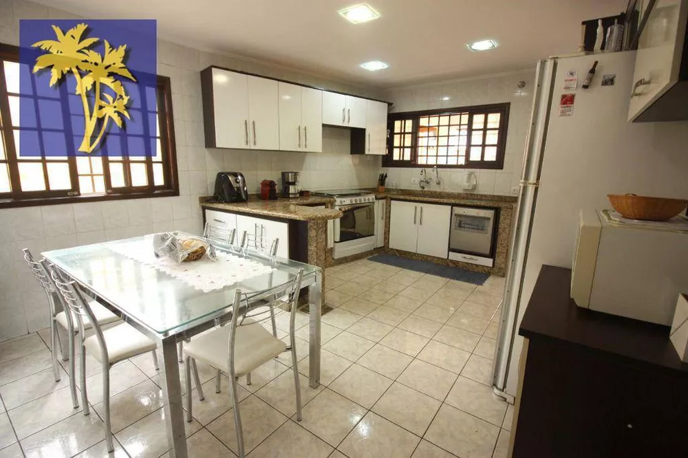 Sobrado, 3 quartos, 192 m² - Foto 1