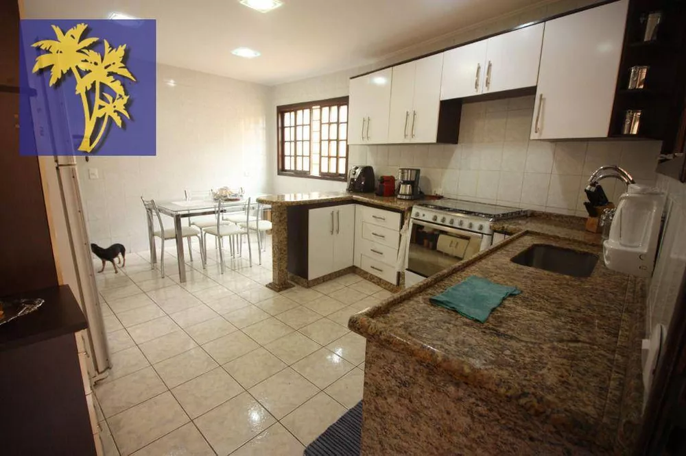 Sobrado, 3 quartos, 192 m² - Foto 3