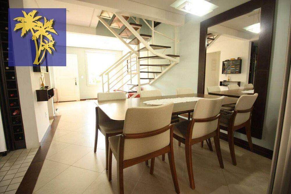 Casa de Condomínio à venda com 3 quartos, 100m² - Foto 4