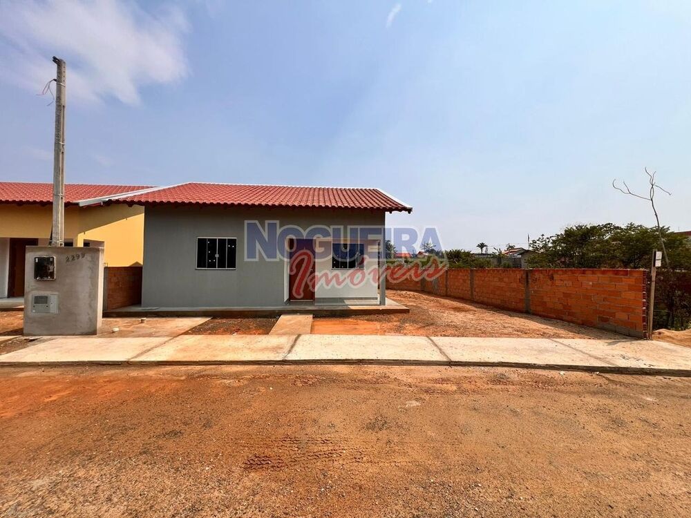 Casa, 2 quartos, 60 m² - Foto 1