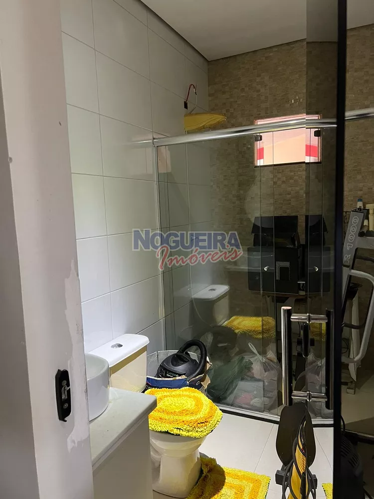 Casa à venda com 3 quartos, 300m² - Foto 4