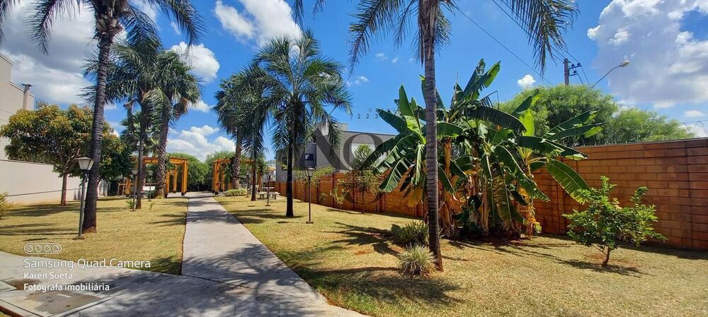 Casa à venda com 3 quartos, 300m² - Foto 4