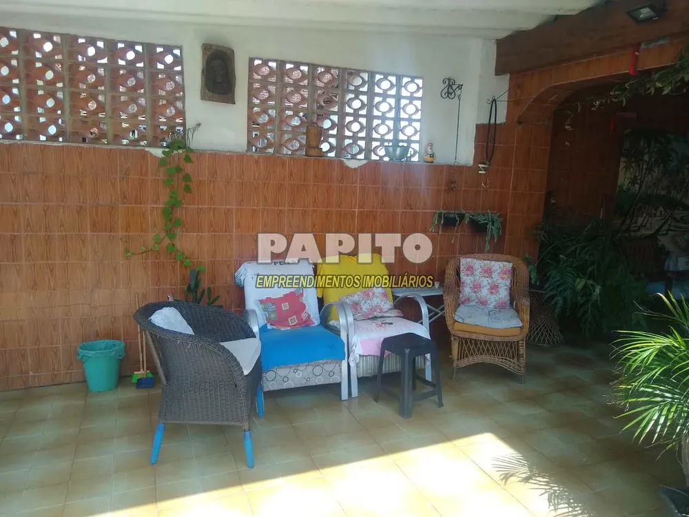 Casa, 4 quartos, 149 m² - Foto 1