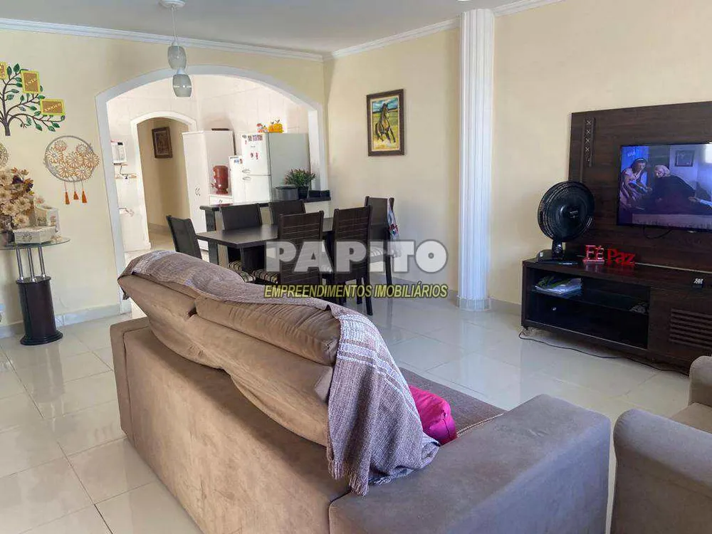 Casa, 3 quartos, 148 m² - Foto 1