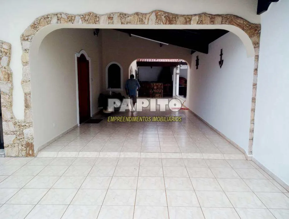 Casa, 3 quartos, 400 m² - Foto 1