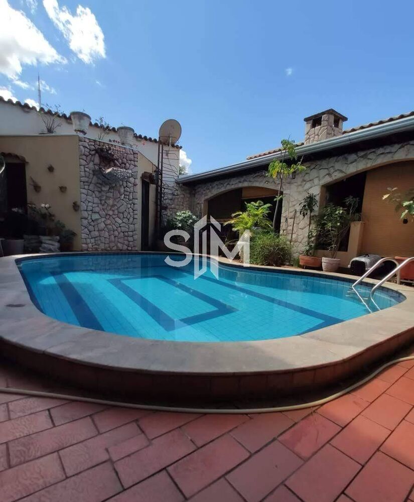 Casa à venda com 3 quartos, 432m² - Foto 2